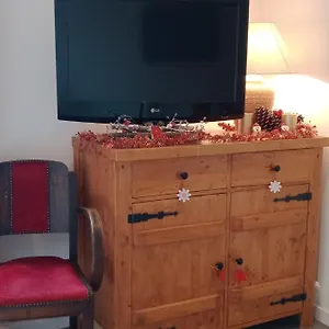  Appartement Studio Avec Jardin Au Pied Du Revard Dans France