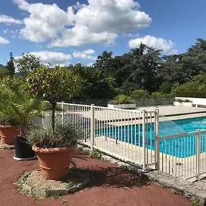 Appartement Charme Et Tranquillité, Dans Résidence Avec Piscine, L’aparté - Sejouraix France