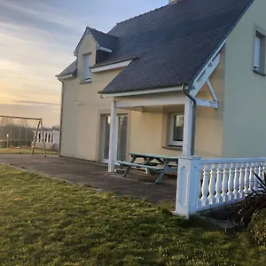  Hébergement de vacances Gîte Argouges France